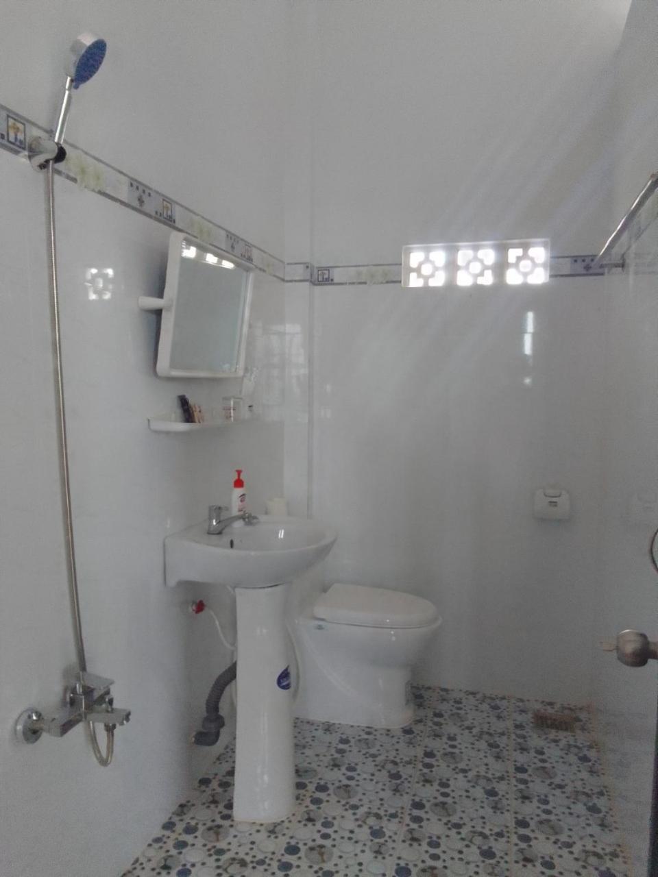 Duc Phat Homestay Cat Tien Exterior photo